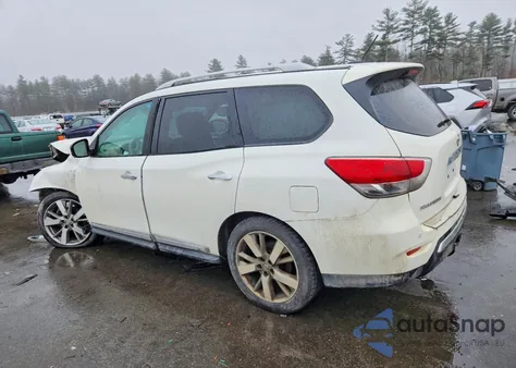 2013 Nissan Pathfinder S z USA, uszkodzony, nr VIN 5N1AR2MM0DC680422